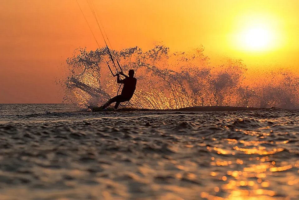 Arpoador Kitetrip: imersão de kitesurf nos Pequenos Lençois Maranhenses